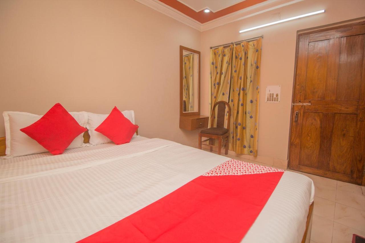 Oyo 48133 Hotel Payel Malda Екстер'єр фото