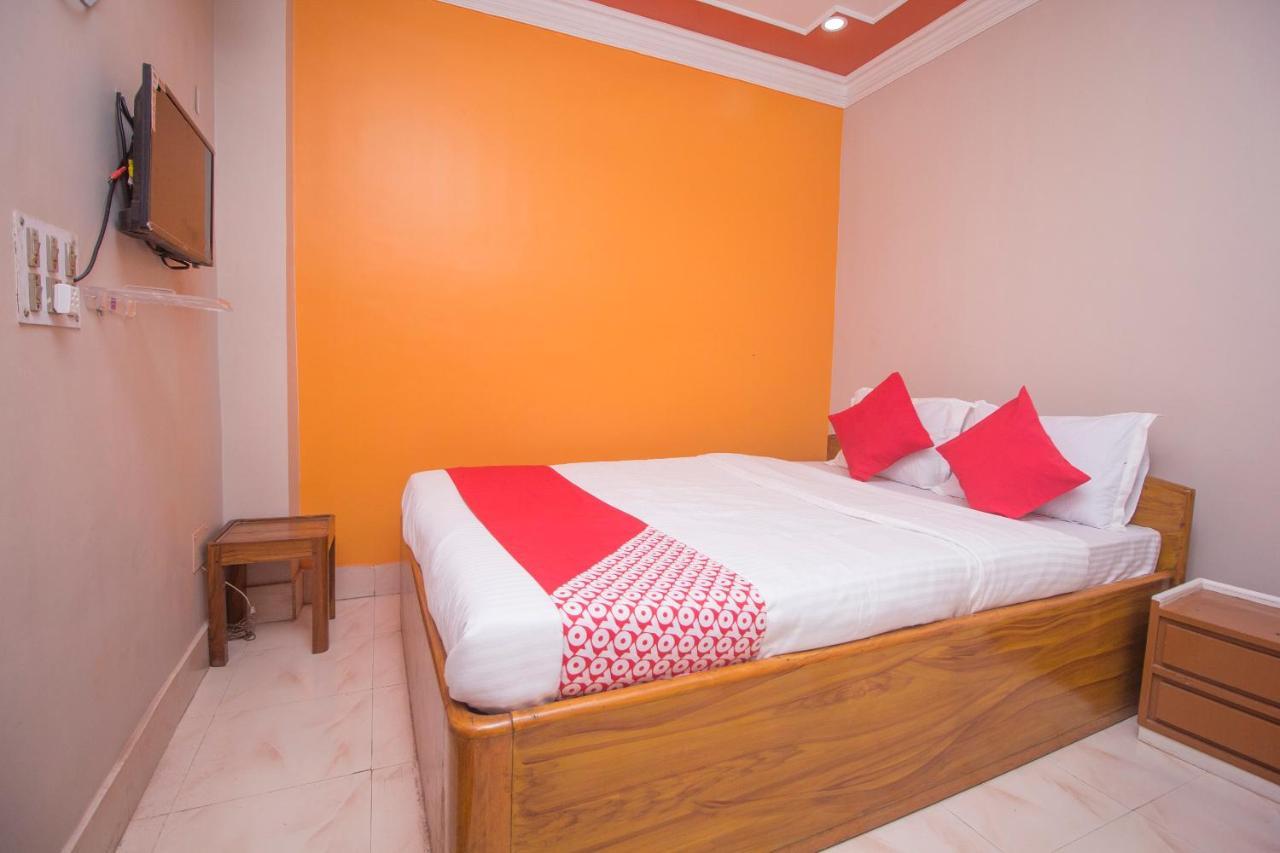 Oyo 48133 Hotel Payel Malda Екстер'єр фото