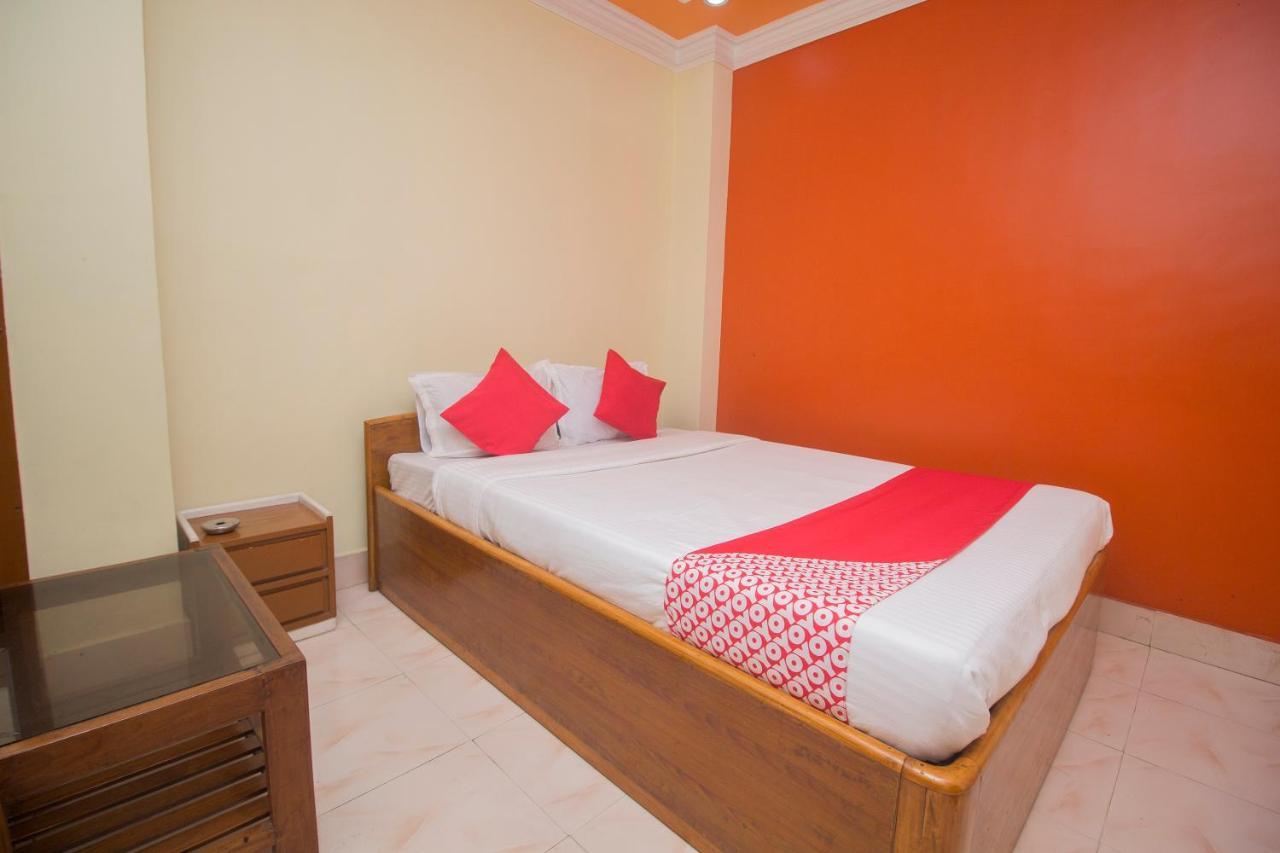 Oyo 48133 Hotel Payel Malda Екстер'єр фото
